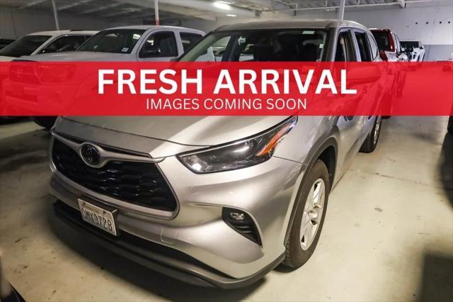 used 2023 Toyota Highlander car, priced at $33,498