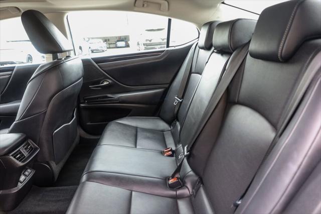 used 2020 Lexus ES 350 car, priced at $27,998