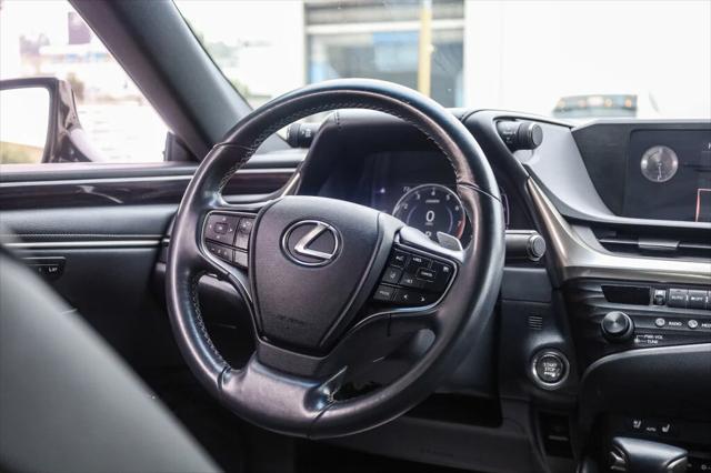 used 2020 Lexus ES 350 car, priced at $27,998