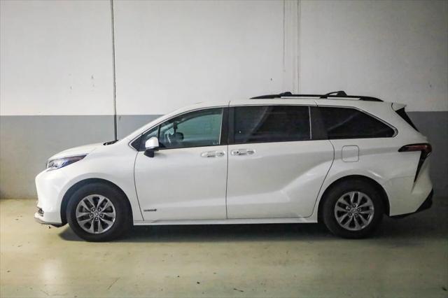 used 2021 Toyota Sienna car, priced at $38,999