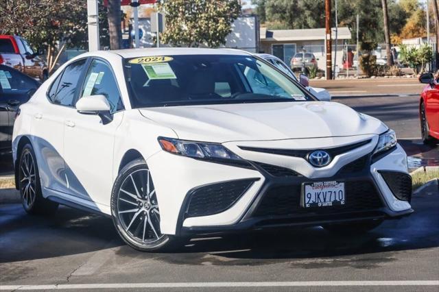 used 2024 Toyota Camry Hybrid car, priced at $31,497