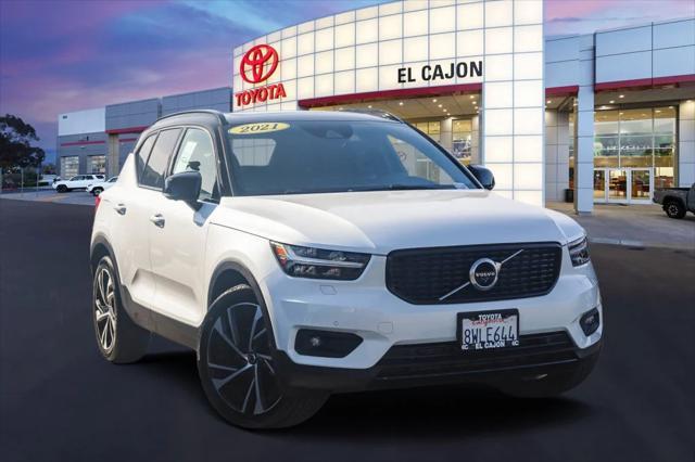 used 2021 Volvo XC40 car, priced at $26,498