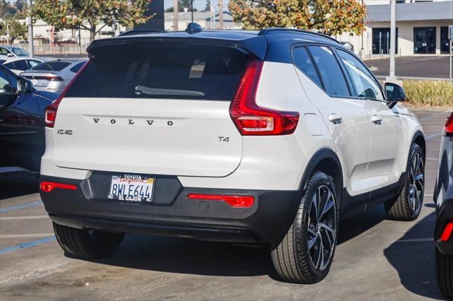 used 2021 Volvo XC40 car, priced at $26,498