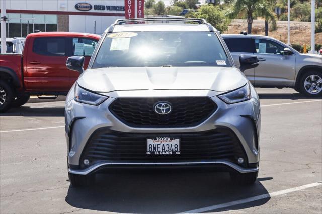 used 2021 Toyota Highlander car, priced at $35,597