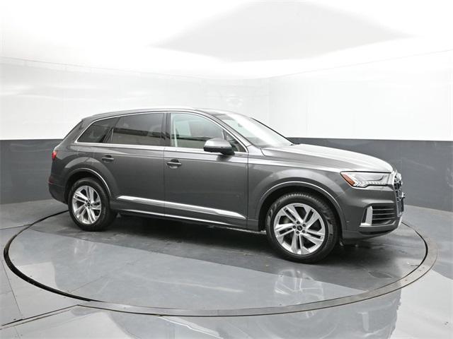 used 2024 Audi Q7 car, priced at $51,995