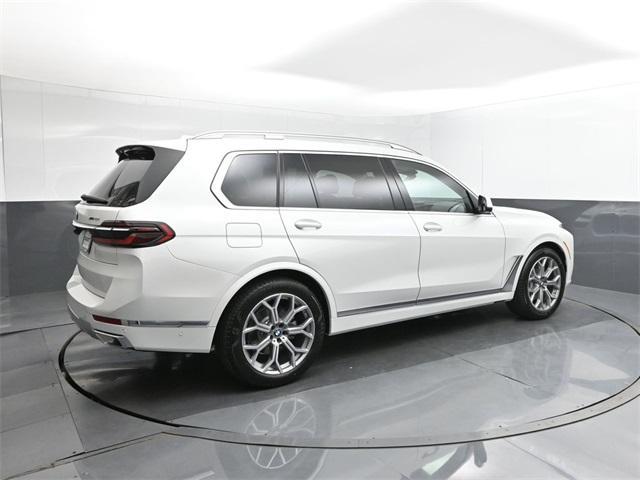 new 2026 BMW X7 car, priced at $89,435