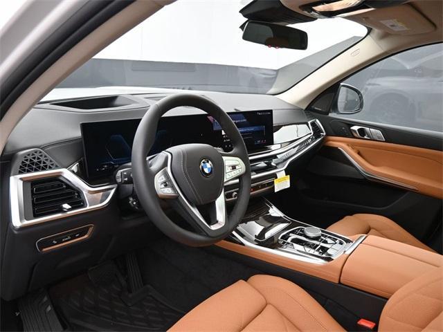 new 2026 BMW X7 car, priced at $89,435