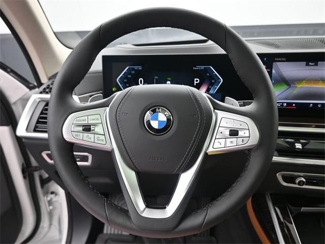 new 2026 BMW X7 car, priced at $89,435