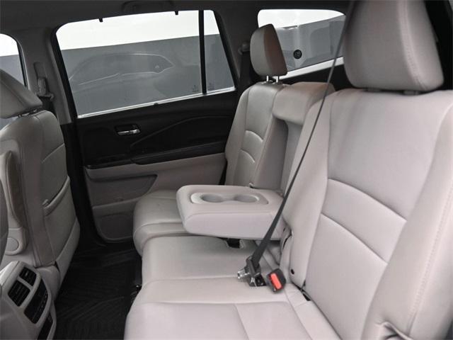 used 2020 Honda Pilot car, priced at $22,093