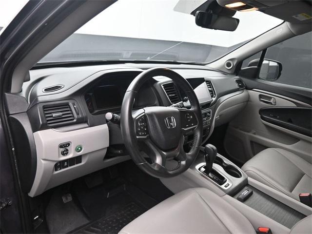 used 2020 Honda Pilot car, priced at $22,093