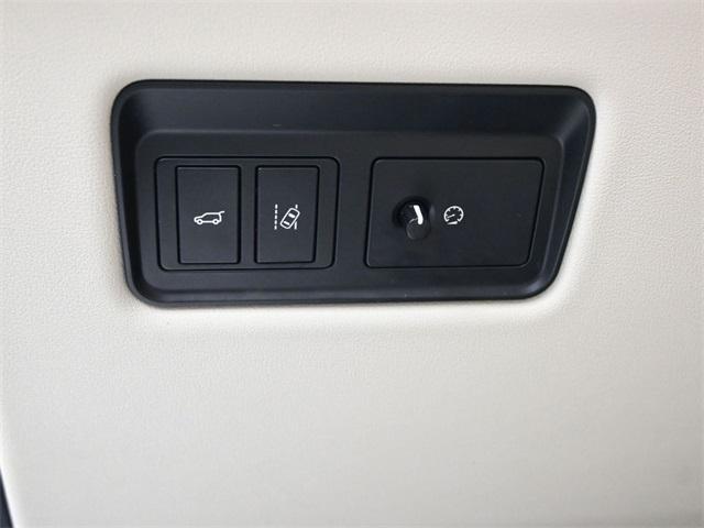 used 2017 Land Rover Range Rover car, priced at $25,994