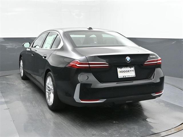 new 2025 BMW 530 car, priced at $62,075