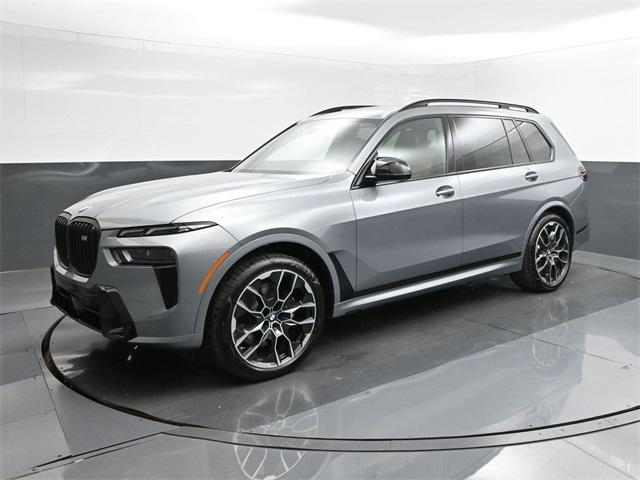 new 2025 BMW X7 car, priced at $120,020