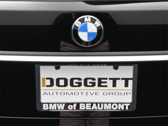 new 2026 BMW X7 car, priced at $92,875