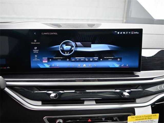 new 2026 BMW X7 car, priced at $92,875