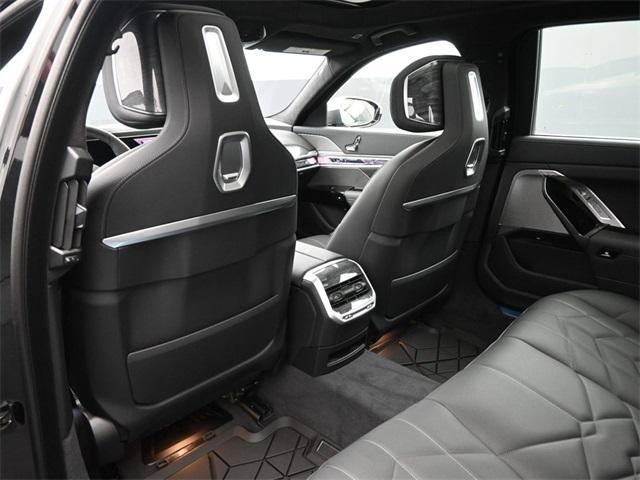 new 2025 BMW 760 car, priced at $145,450