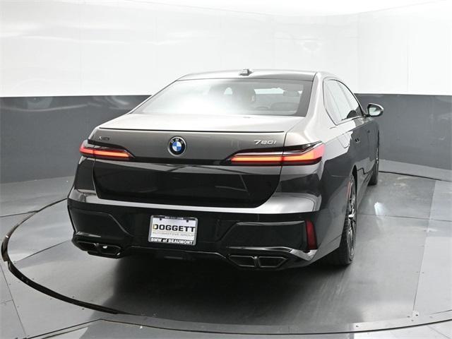 new 2025 BMW 760 car, priced at $145,450