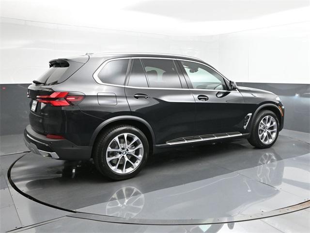 new 2025 BMW X5 car, priced at $72,725