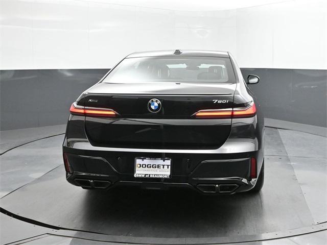 new 2025 BMW 760 car, priced at $138,680