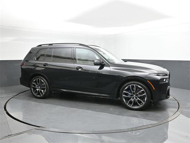 new 2026 BMW X7 car, priced at $122,315