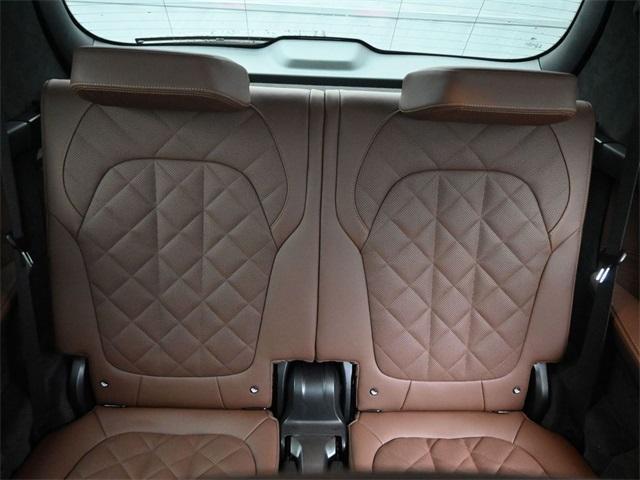 new 2026 BMW X7 car, priced at $102,015