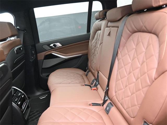 new 2026 BMW X7 car, priced at $102,015