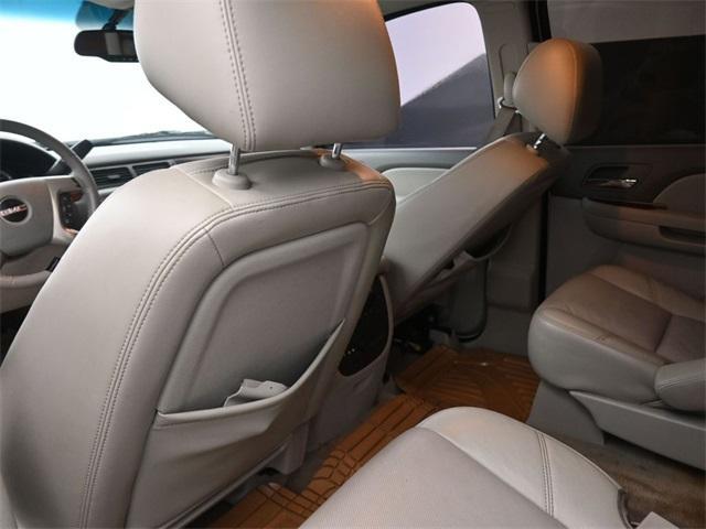 used 2010 GMC Yukon car, priced at $8,995