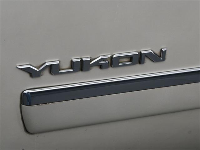 used 2010 GMC Yukon car, priced at $8,995