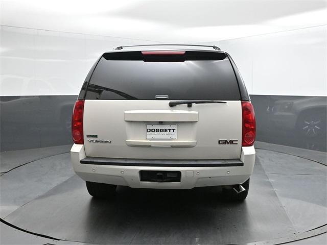 used 2010 GMC Yukon car, priced at $8,995