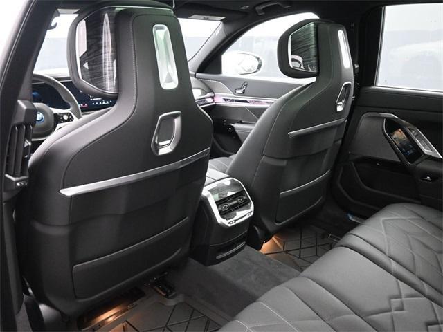 new 2026 BMW i7 car, priced at $111,380