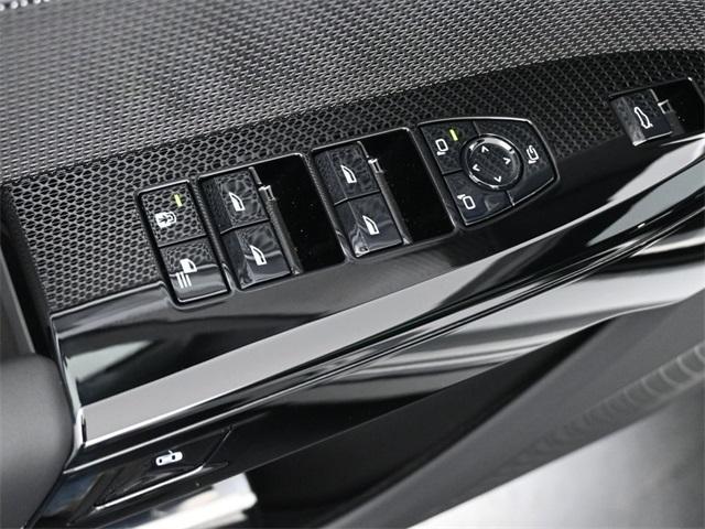 new 2026 BMW i7 car, priced at $111,380