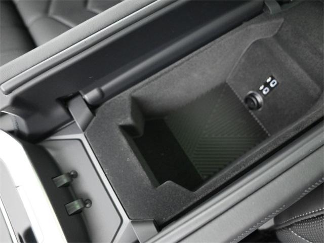 new 2026 BMW i7 car, priced at $111,380