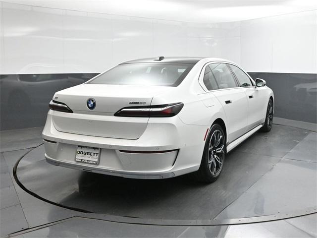 new 2026 BMW i7 car, priced at $111,380