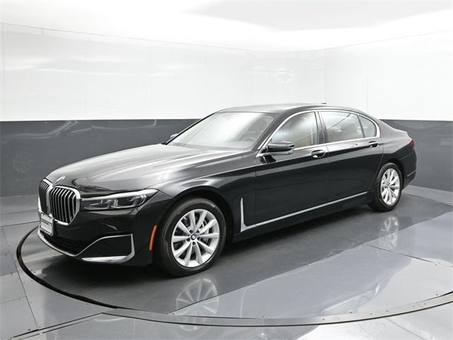 used 2022 BMW 740 car