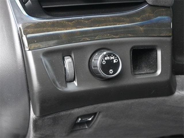 used 2018 Cadillac Escalade ESV car, priced at $34,995