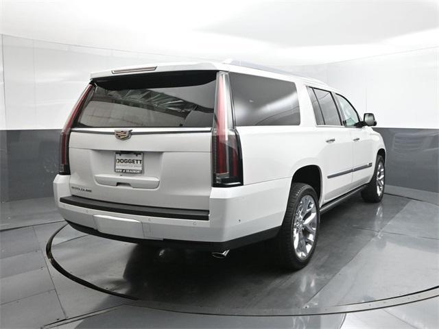 used 2018 Cadillac Escalade ESV car, priced at $34,995