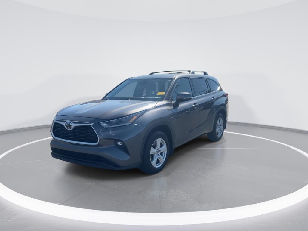 used 2021 Toyota Highlander car, priced at $21,641