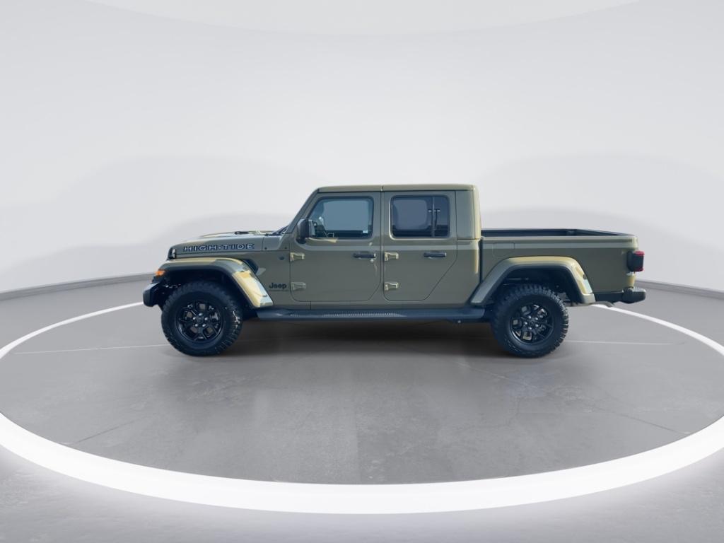 new 2025 Jeep Gladiator car, priced at $49,300