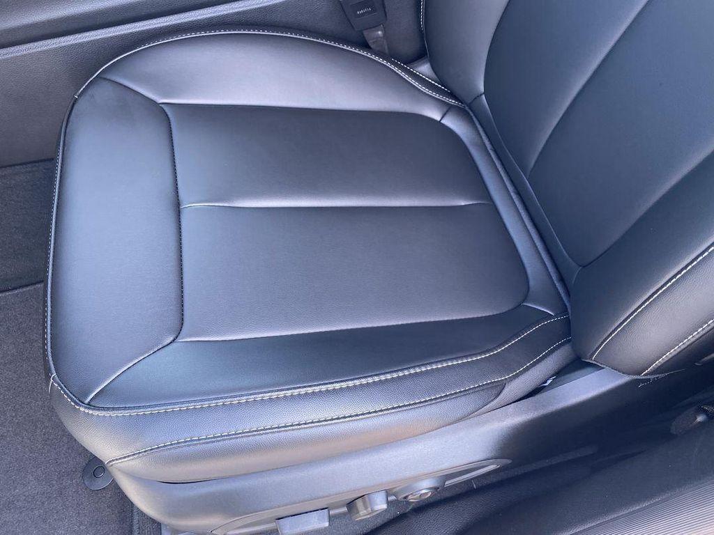 new 2025 Jeep Grand Cherokee car, priced at $47,445