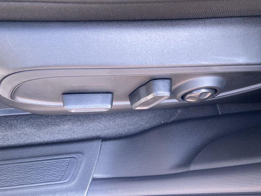 new 2025 Jeep Grand Cherokee car, priced at $47,445