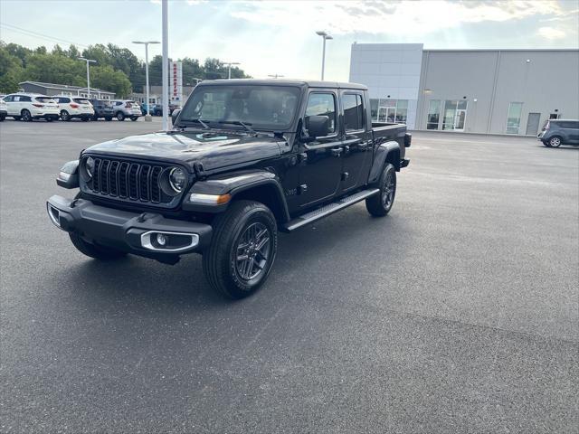 new 2024 Jeep Gladiator car