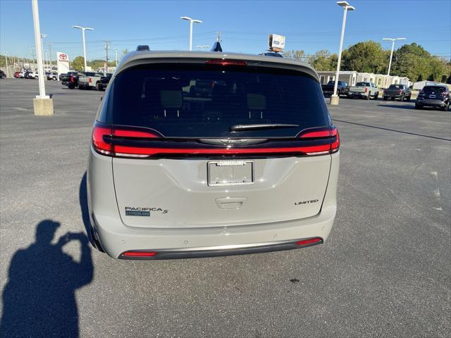 new 2025 Chrysler Pacifica car