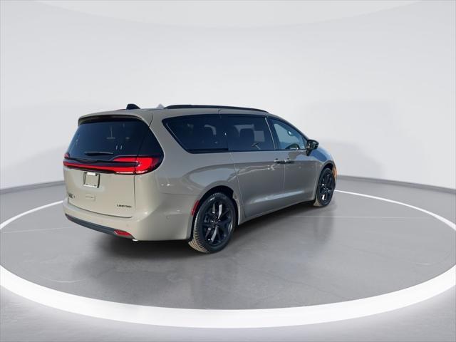 new 2025 Chrysler Pacifica car