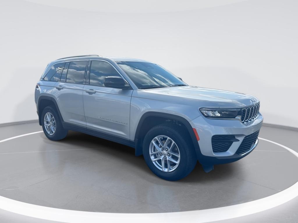 new 2025 Jeep Grand Cherokee car, priced at $43,283