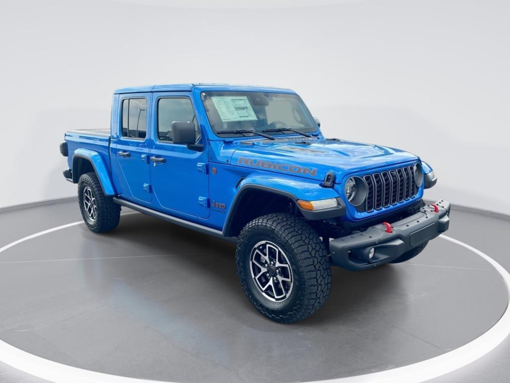 new 2025 Jeep Gladiator car, priced at $57,910