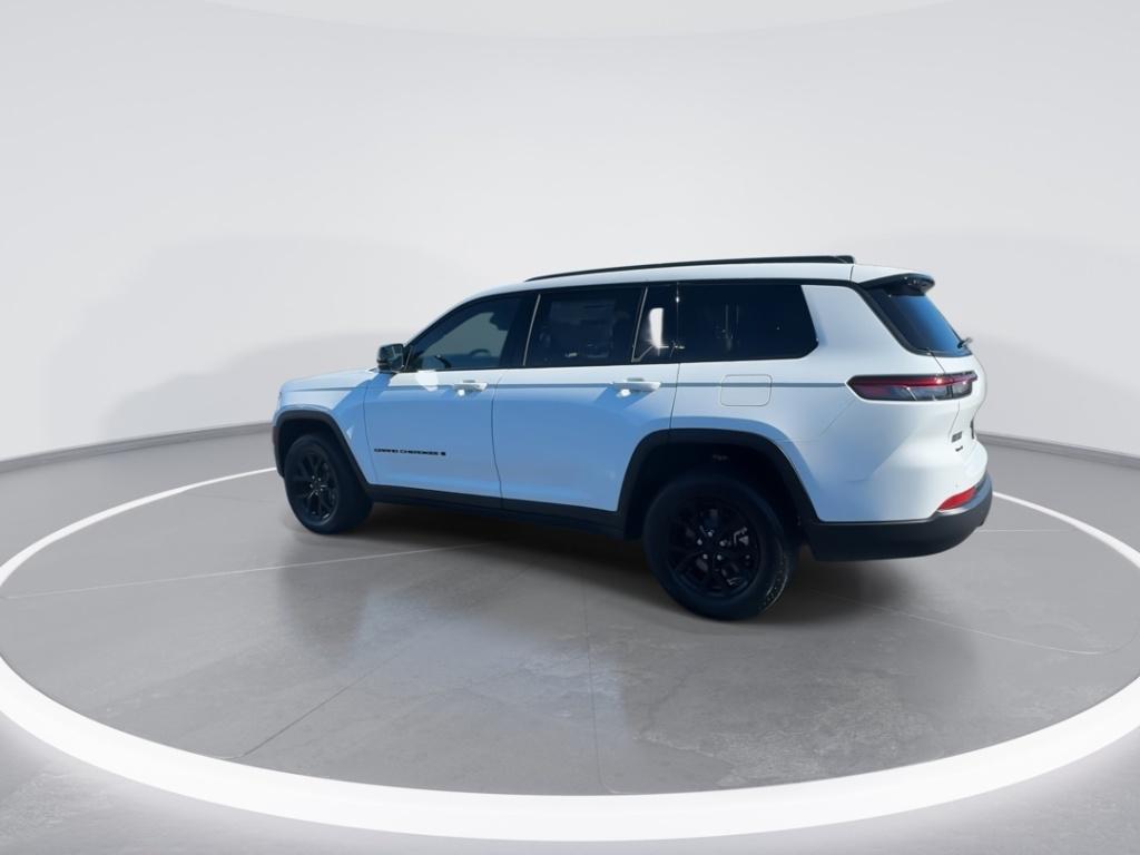 new 2025 Jeep Grand Cherokee L car, priced at $41,635