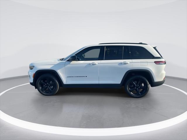 used 2024 Jeep Grand Cherokee car, priced at $30,421