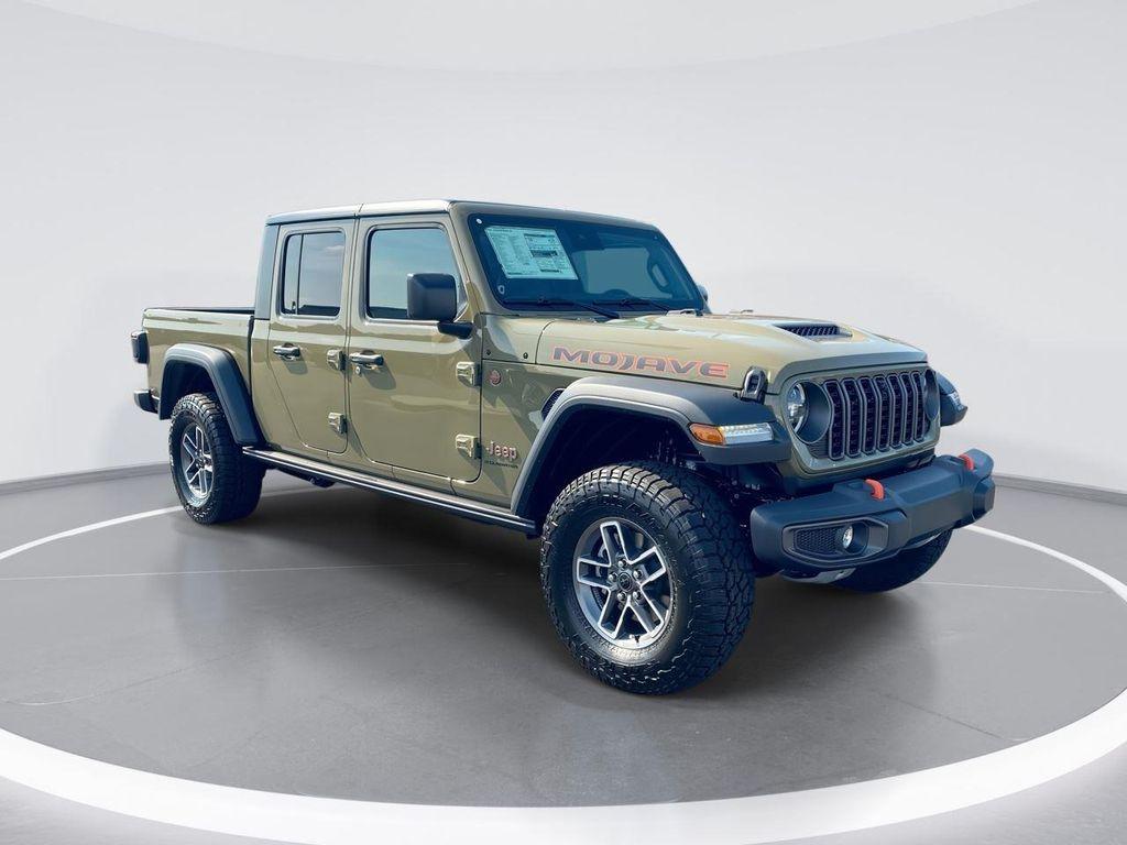 new 2025 Jeep Gladiator car, priced at $55,831