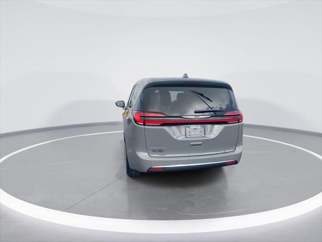 new 2025 Chrysler Pacifica car, priced at $43,935