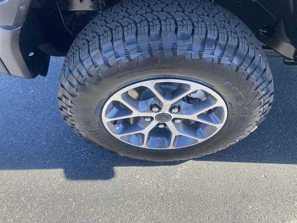 new 2025 Jeep Wrangler car, priced at $49,767